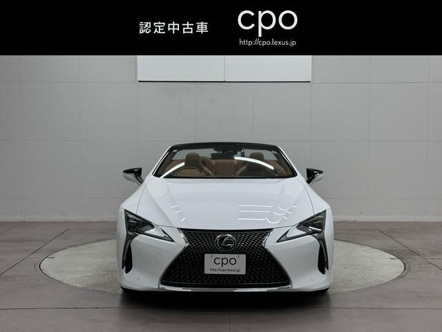 ＬＣ５００　コンバーチブル　ＡＣＣ　革シート　地デジＴＶ　パワーシート　Ｂカメラ　ワンオーナー車　セキュリティー　ナビ＆ＴＶ　ＬＥＤライト　メモリーナビ　ＥＴＣ　スマートキー　横滑り防止機能　記録簿　ＡＵＸ　ＡＷ　ＤＶＤ(2枚目)