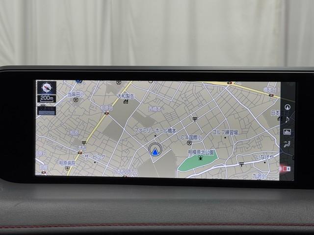 UX UX250h Fスポーツ 黒革シート パワーシート LEDライト 1オーナー DVD再生 オートクルーズコントロール 4WD アルミホイール メモリーナビ スマートキー ミュージックプレイヤー接続可 バックカメラ 盗難防止装置(7枚目)