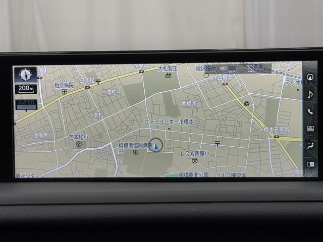 ＣＴ ＣＴ２００ｈ　バージョンＬ　Ｒカメラ　ＡＡＣ　メモリナビ　電動パワーシート　ＡＷ　ＴＶナビ　サイドエアバック　１オーナー　ＡＢＳ　オートクルーズ　皮シート　ミュージックプレイヤー接続可　エアバッグ　キーフリー　パワーステアリング（7枚目）