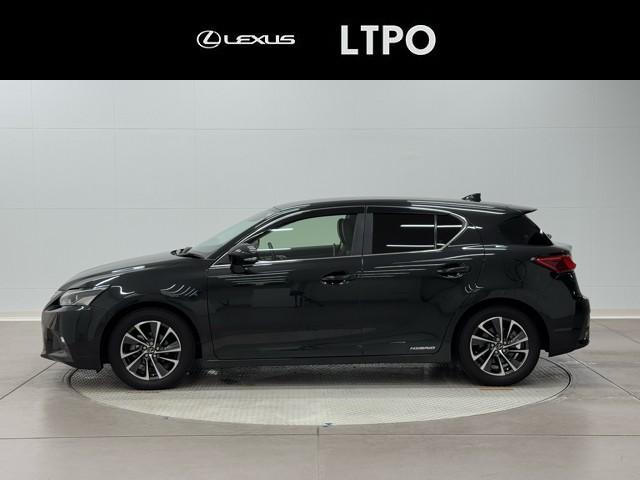 ＣＴ ＣＴ２００ｈ　バージョンＣ　ＴＶナビ　サイドエアバック　地デジＴＶ　バックガイドモニター　アルミ　キーレスエントリー　ＥＳＣ　ＥＴＣ付き　ＡＵＴＯエアコン　エアバック　クルーズコントロール付　Ｐシート　パワーウインドウ　スマキー（5枚目）