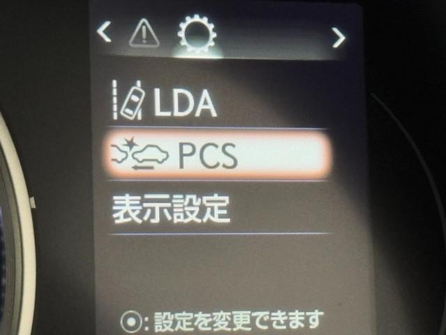 ＣＴ ＣＴ２００ｈ　バージョンＣ　ＴＶナビ　サイドエアバック　地デジＴＶ　バックガイドモニター　アルミ　キーレスエントリー　ＥＳＣ　ＥＴＣ付き　ＡＵＴＯエアコン　エアバック　クルーズコントロール付　Ｐシート　パワーウインドウ　スマキー（14枚目）