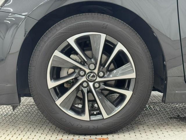 ＣＴ ＣＴ２００ｈ　バージョンＣ　ＴＶナビ　サイドエアバック　地デジＴＶ　バックガイドモニター　アルミ　キーレスエントリー　ＥＳＣ　ＥＴＣ付き　ＡＵＴＯエアコン　エアバック　クルーズコントロール付　Ｐシート　パワーウインドウ　スマキー（20枚目）