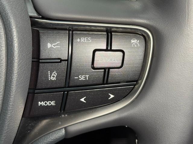 レクサスとの出会いを通じて「高級の本質」をお届け致します。