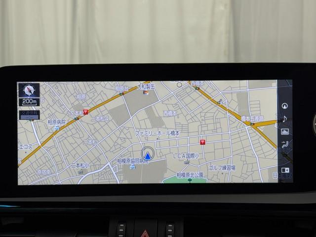 ES ES300h バージョンL フルセグ地デジTV 黒革シート ナビ&TV ワンオーナー ETC 横滑り防止装置 LED スマートキー ミュージックプレイヤー接続可 エアバッグ パワーシート アルミホイール バックモニター エアコン(8枚目)