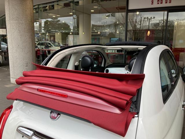 ５００Ｃ ツインエア　ドルチェヴィータ　ＴｗｉｎＡｉｒエンジン　７インチＵ－ｃｏｎｎｅｃｔ　ＥＴＣ　ＡｐｐｌｅＣａｒＰｌａｙ／ＡｎｄｏｒｏｉｄｏＡｕｔｏ　ファブリックシート　レッドソフトトップ（14枚目）