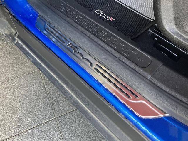 ５００Ｘ グランビスタ　ガラスサンルーフ　レザーシート　アダプティブクルーズ　衝突軽減ブレーキ　７ｉｎＵコネクト　カープレイ　アンドロイドオート　ＬＥＤヘッドライト（38枚目）