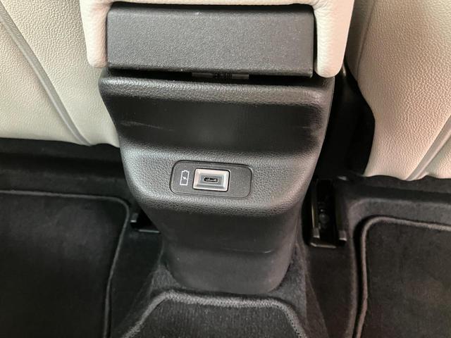 ６００ｅ 　ＥＴＣ　デジタルミラー　ホワイトミラーカバー　１８インチ純正ホイール　レザーシート　シートヒーター　ＬＥＤヘッドライト　ＡｐｐｌｅＣａｒＰｌａｙ／ＡｎｄｒｏｉｄＡｕｔｏ（42枚目）