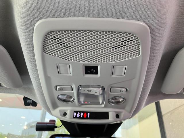 ６００ｅ 　ＥＴＣ　デジタルミラー　ホワイトミラーカバー　１８インチ純正ホイール　レザーシート　シートヒーター　ＬＥＤヘッドライト　ＡｐｐｌｅＣａｒＰｌａｙ／ＡｎｄｒｏｉｄＡｕｔｏ（53枚目）