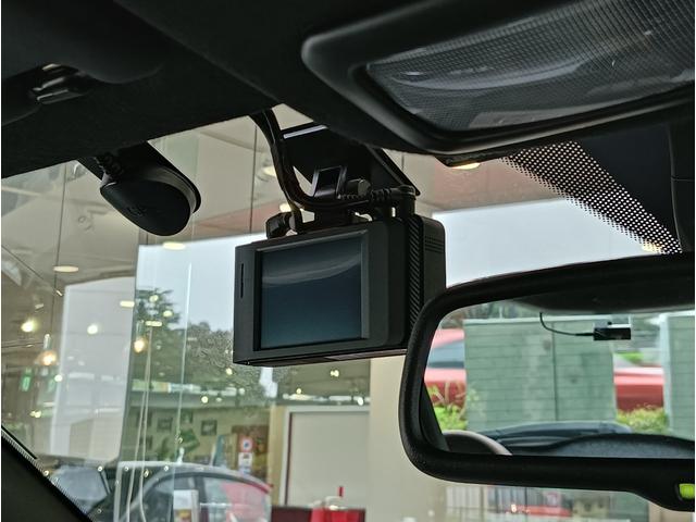 アバルト５９５ ツーリズモ　ブラウンレザーシート　純正ナビゲーション　バックカメラ　ドライブレコーダー　ＥＴＣ車載器（22枚目）