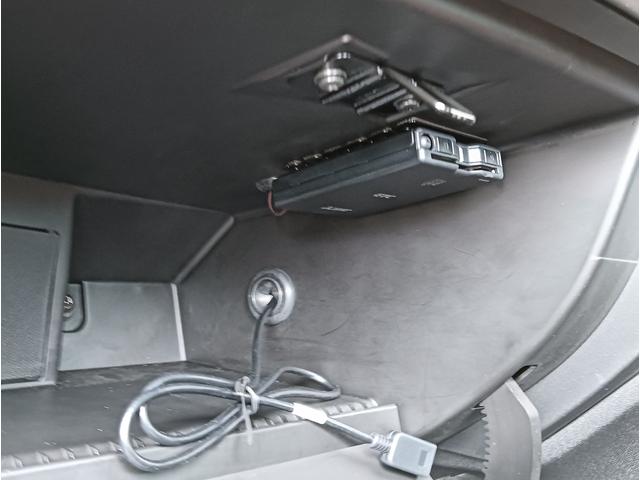 アバルト５９５ ツーリズモ　ブラウンレザーシート　純正ナビゲーション　バックカメラ　ドライブレコーダー　ＥＴＣ車載器（24枚目）
