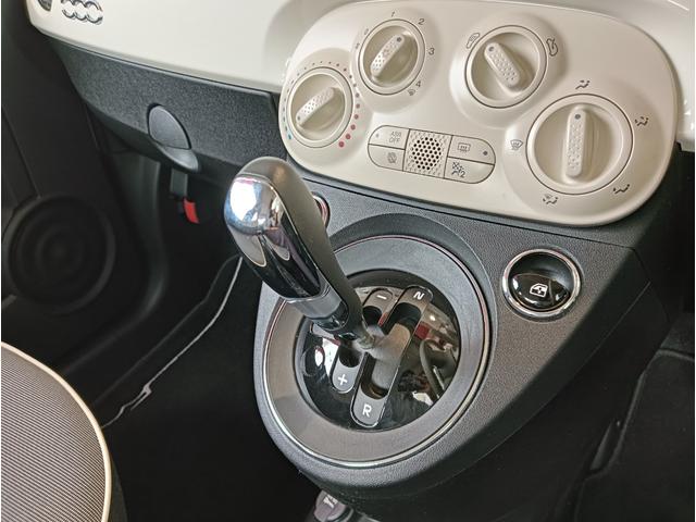 ５００ ツインエア　ポップ　７インチＵコネクト　分割可倒リアシート　運転席シートリフター　ＵＶカットガラス　ＥＴＣ車載器（20枚目）