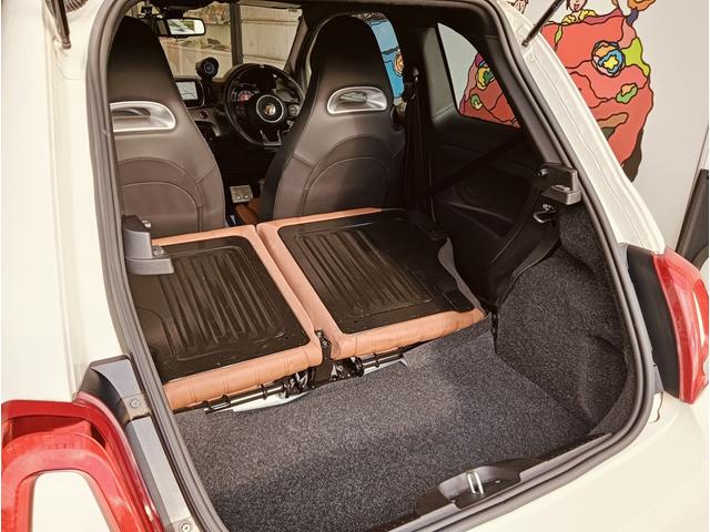 アバルト595 ツーリズモ ブラウンレザーシート 純正ナビゲーション バックカメラ パドルシフト キセノンヘッドライト(14枚目)