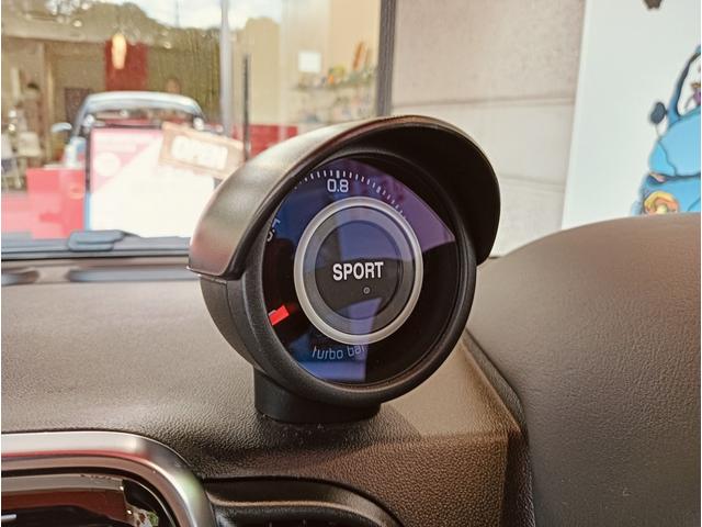 アバルト595 ツーリズモ ブラウンレザーシート 純正ナビゲーション バックカメラ パドルシフト キセノンヘッドライト(19枚目)