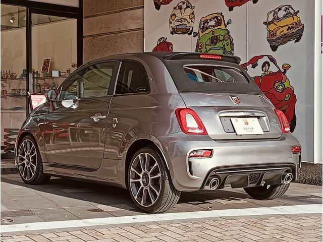 アバルト595C ツーリズモ 電動オープントップ ブラウンレザーシート 純正ナビゲーション バックカメラ(8枚目)