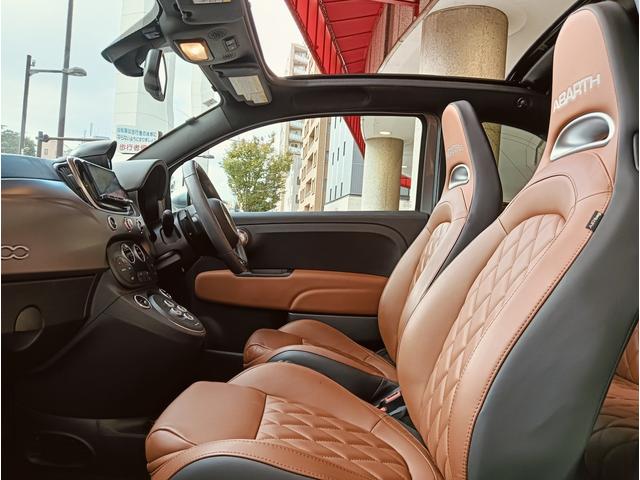 アバルト595C ツーリズモ 電動オープントップ ブラウンレザーシート 純正ナビゲーション バックカメラ(12枚目)