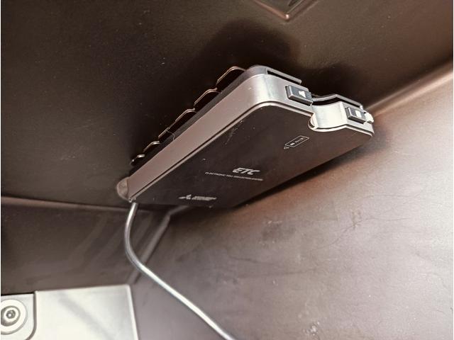 アバルト595C ツーリズモ 電動オープントップ ブラウンレザーシート 純正ナビゲーション バックカメラ(22枚目)