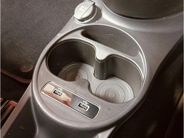 アバルト595C ツーリズモ 電動オープントップ ブラウンレザーシート 純正ナビゲーション バックカメラ(23枚目)