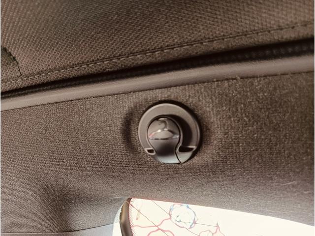 アバルト595C ツーリズモ 電動オープントップ ブラウンレザーシート 純正ナビゲーション バックカメラ(28枚目)