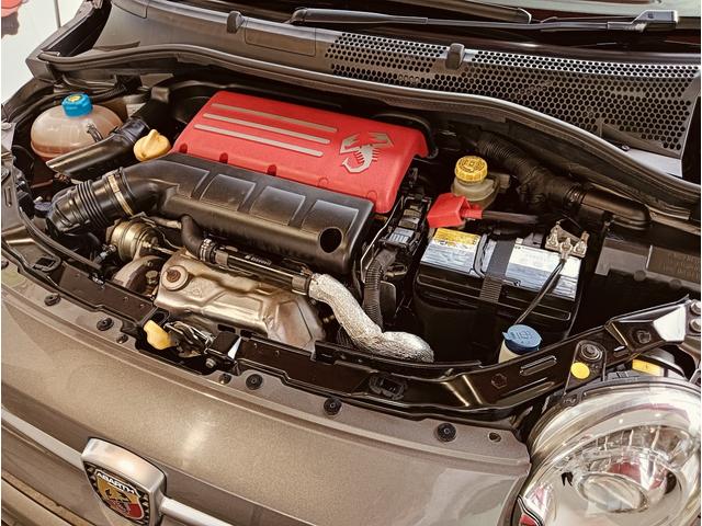 アバルト595C ツーリズモ 電動オープントップ ブラウンレザーシート 純正ナビゲーション バックカメラ(39枚目)