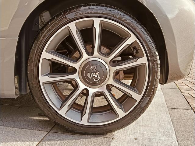 アバルト595C ツーリズモ 電動オープントップ ブラウンレザーシート 純正ナビゲーション バックカメラ(43枚目)