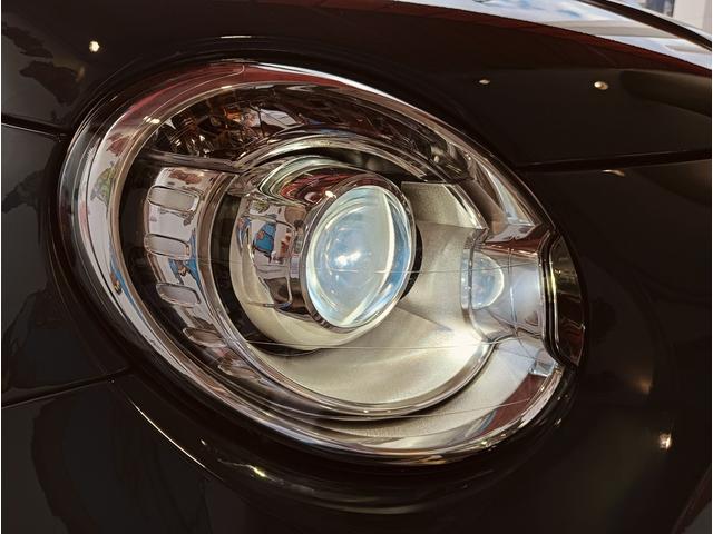 アバルト595 コンペティツィオーネ メイクユアスコーピオン 専用色グリジオピスタ イエローキャリパー ブラウンインテイリア(30枚目)