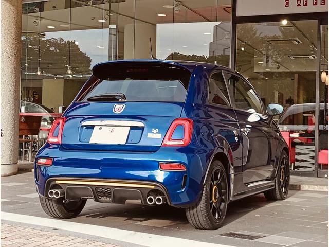 アバルト595 ピスタ 5速マニュアル レコードモンツァマフラー キセノンヘッドライト ETC車載器(7枚目)