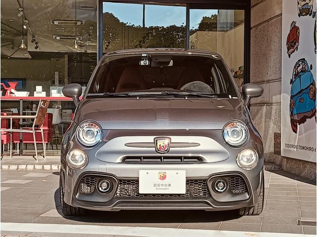 アバルト５９５ コンペティツィオーネ　左ハンドル　５速マニュアル　ブレンボ製キャリパー　スパルコ製バケットシート　ドライブレコーダー（3枚目）