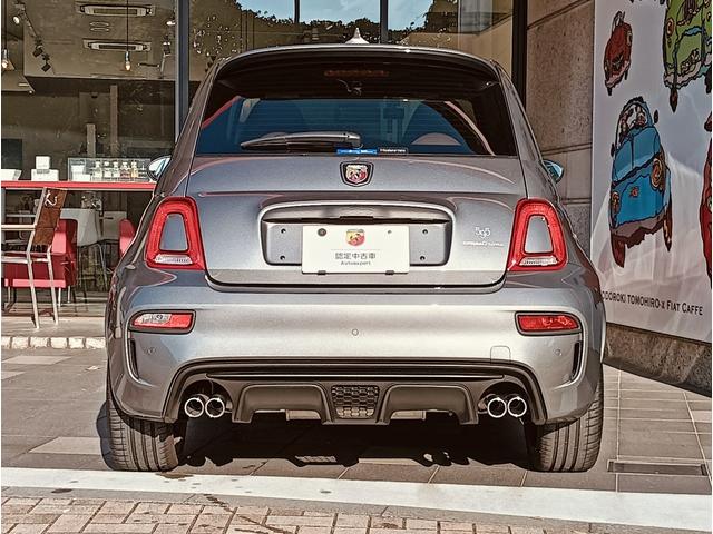 アバルト５９５ コンペティツィオーネ　左ハンドル　５速マニュアル　ブレンボ製キャリパー　スパルコ製バケットシート　ドライブレコーダー（9枚目）