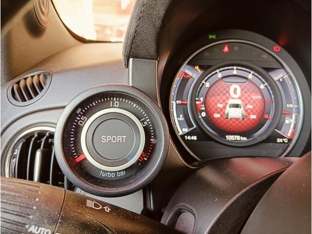 アバルト５９５ コンペティツィオーネ　左ハンドル　５速マニュアル　ブレンボ製キャリパー　スパルコ製バケットシート　ドライブレコーダー（20枚目）