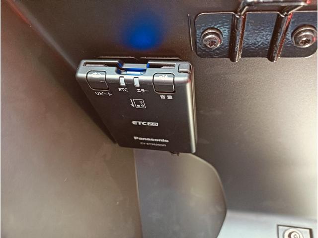 アバルト５９５ コンペティツィオーネ　左ハンドル　５速マニュアル　ブレンボ製キャリパー　スパルコ製バケットシート　ドライブレコーダー（22枚目）