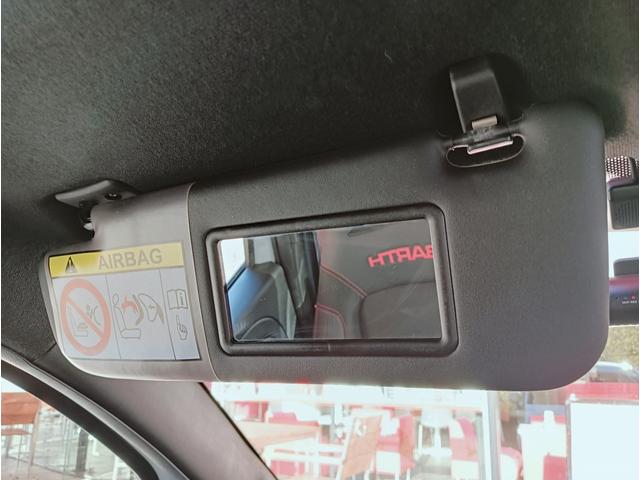 アバルト595 エッセエッセ アクラボビッチマフラー 専用デザイン純正17アルミ 専用表皮バケットシート ETC車載器 ドライブレコーダー(21枚目)