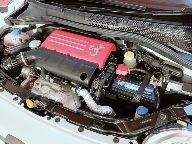 アバルト595 エッセエッセ アクラボビッチマフラー 専用デザイン純正17アルミ 専用表皮バケットシート ETC車載器 ドライブレコーダー(37枚目)