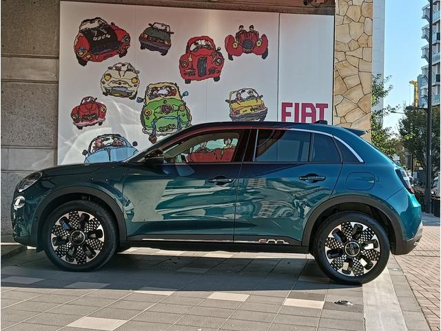 600ハイブリッド ラ プリマ アダプティブクルーズ LEDヘッドライト 電動格納ミラー 純正18インチアルミ パワーシート(5枚目)