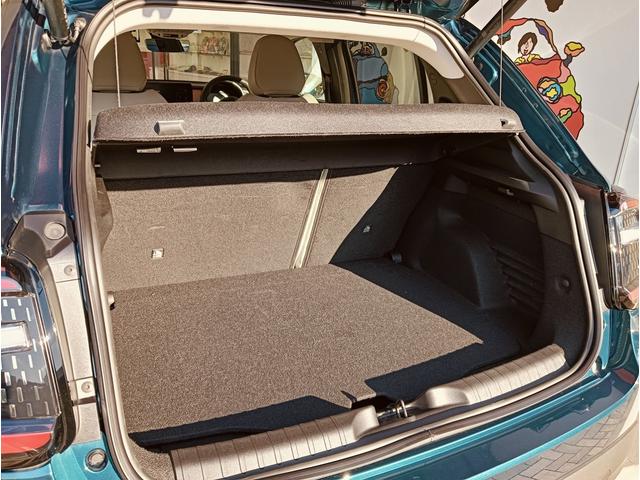 600ハイブリッド ラ プリマ アダプティブクルーズ LEDヘッドライト 電動格納ミラー 純正18インチアルミ パワーシート(13枚目)