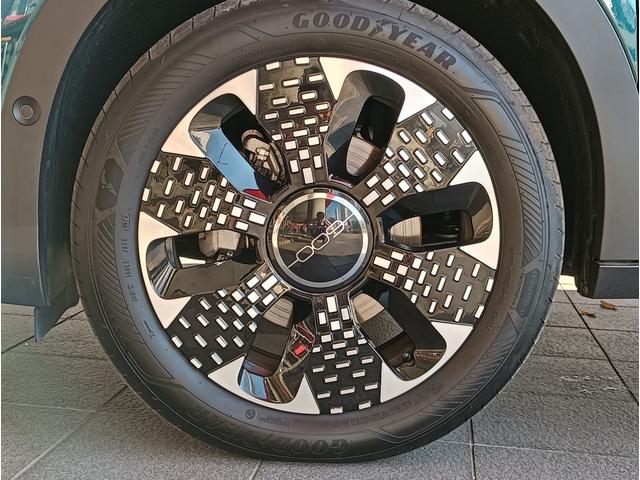 600ハイブリッド ラ プリマ アダプティブクルーズ LEDヘッドライト 電動格納ミラー 純正18インチアルミ パワーシート(40枚目)