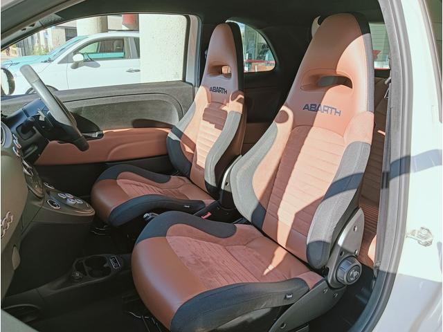 アバルト595 コンペティツィオーネ レコードモンツァマフラー ブラウン内装 スパルコ製バケットシート ブレンボ製キャリパー 純正ETC車載器 ドライブレコーダー(11枚目)