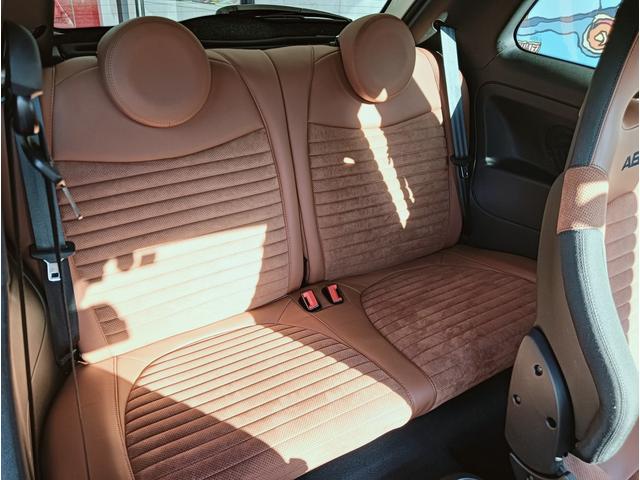 アバルト595 コンペティツィオーネ レコードモンツァマフラー ブラウン内装 スパルコ製バケットシート ブレンボ製キャリパー 純正ETC車載器 ドライブレコーダー(12枚目)