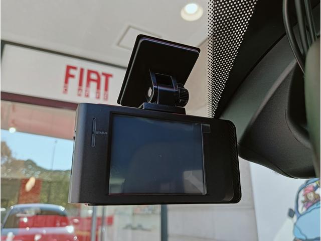 アバルト595 コンペティツィオーネ レコードモンツァマフラー ブラウン内装 スパルコ製バケットシート ブレンボ製キャリパー 純正ETC車載器 ドライブレコーダー(19枚目)