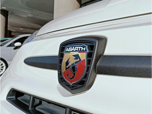 アバルト595 コンペティツィオーネ レコードモンツァマフラー ブラウン内装 スパルコ製バケットシート ブレンボ製キャリパー 純正ETC車載器 ドライブレコーダー(35枚目)