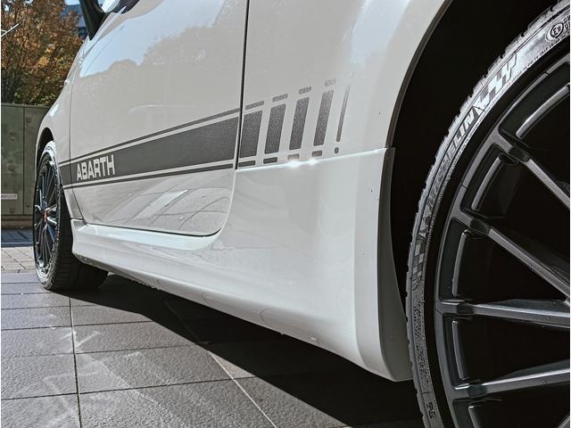 アバルト595 コンペティツィオーネ レコードモンツァマフラー ブラウン内装 スパルコ製バケットシート ブレンボ製キャリパー 純正ETC車載器 ドライブレコーダー(37枚目)