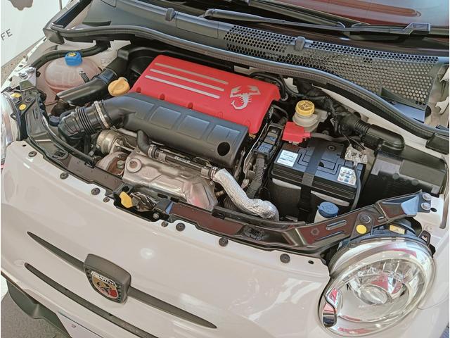 アバルト595 コンペティツィオーネ レコードモンツァマフラー ブラウン内装 スパルコ製バケットシート ブレンボ製キャリパー 純正ETC車載器 ドライブレコーダー(42枚目)