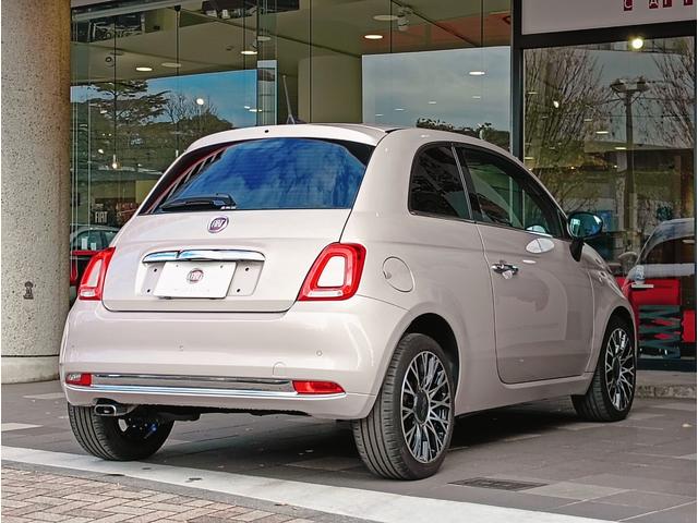 500 イレジスティービレ 全国限定185台 バックカメラ ガラスルーフ 純正16インチアルミ 7インチUコネクト(7枚目)