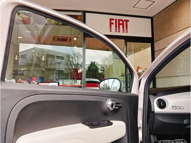 500 イレジスティービレ 全国限定185台 バックカメラ ガラスルーフ 純正16インチアルミ 7インチUコネクト(15枚目)