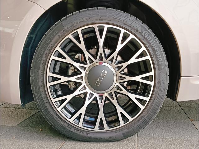 500 イレジスティービレ 全国限定185台 バックカメラ ガラスルーフ 純正16インチアルミ 7インチUコネクト(43枚目)