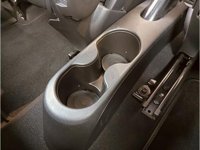 アバルト595C ツーリズモ 電動オープントップ ブラックレザーシート 純正17アルミ パドルシフト キセノンヘッドライト(22枚目)