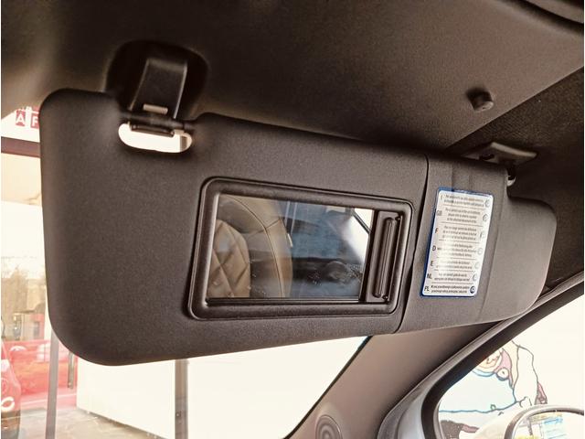 アバルト595C ツーリズモ 電動オープントップ ブラックレザーシート 純正17アルミ パドルシフト キセノンヘッドライト(27枚目)