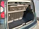 トランクスペースも十分な空間を確保。後席シートを倒せばゴルフバックも収納可能です。