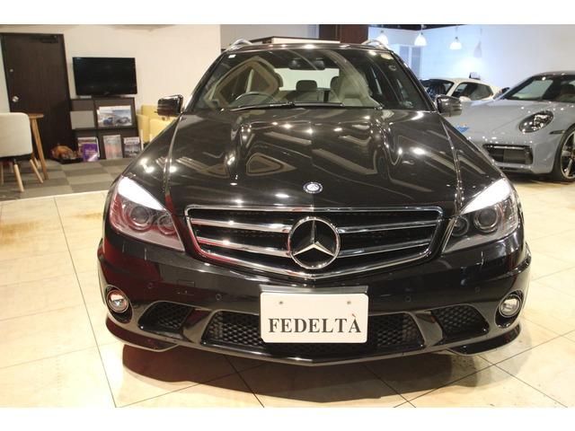 Ｃクラスステーションワゴン Ｃ６３　ＡＭＧ　ステーションワゴン　ディ－ラ－車　屋内保管車　ベ－ジュ革シ－ト　６．２Ｌ　Ｖ８エンジン　純正カ－ボンドアミラ－　禁煙車　ルーフレール　ＨＤＤナビ　フルセグＴＶ　バックカメラ　衝突軽減ブレーキ　クリアランスソナー（6枚目）