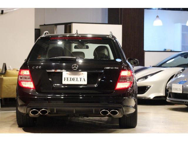 Ｃクラスステーションワゴン Ｃ６３　ＡＭＧ　ステーションワゴン　ディ－ラ－車　屋内保管車　ベ－ジュ革シ－ト　６．２Ｌ　Ｖ８エンジン　純正カ－ボンドアミラ－　禁煙車　ルーフレール　ＨＤＤナビ　フルセグＴＶ　バックカメラ　衝突軽減ブレーキ　クリアランスソナー（13枚目）