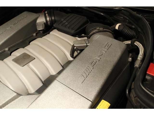 Ｃクラスステーションワゴン Ｃ６３　ＡＭＧ　ステーションワゴン　ディ－ラ－車　屋内保管車　ベ－ジュ革シ－ト　６．２Ｌ　Ｖ８エンジン　純正カ－ボンドアミラ－　禁煙車　ルーフレール　ＨＤＤナビ　フルセグＴＶ　バックカメラ　衝突軽減ブレーキ　クリアランスソナー（36枚目）